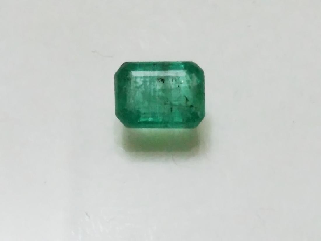Natural Green Colombian Emerald: Item: Natural Green Colombian Emerald Gemstones: Emerald Carat Weights: 1.37 Size/Dimensions: 7 X 5 X 3 No. of Pcs: 1 Please note that this lot has a confidential reserve. When you leave a bid in adva