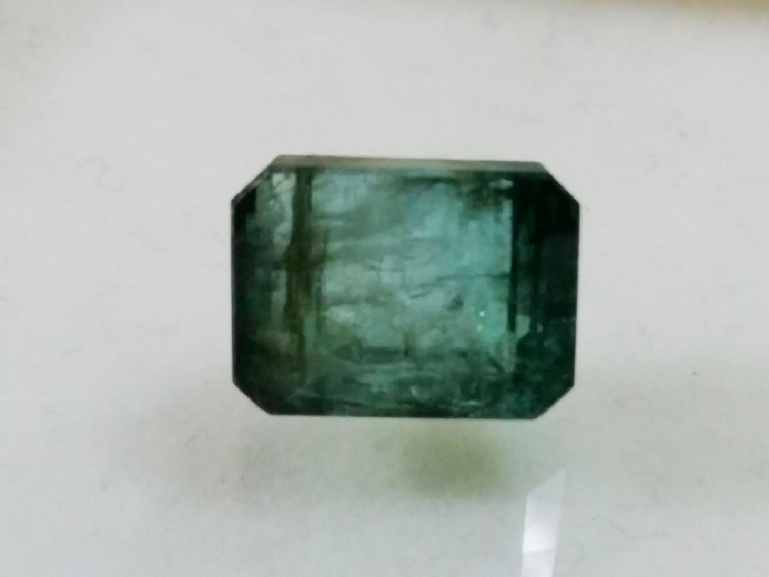 Natural Green Colombian Emerald: Item: Natural Green Colombian Emerald Gemstones: Emerald Carat Weights: 4.86 Size/Dimensions: 11 x 9 x 5 No. of Pcs: 1 Please note that this lot has a confidential reserve. When you leave a bid in adv