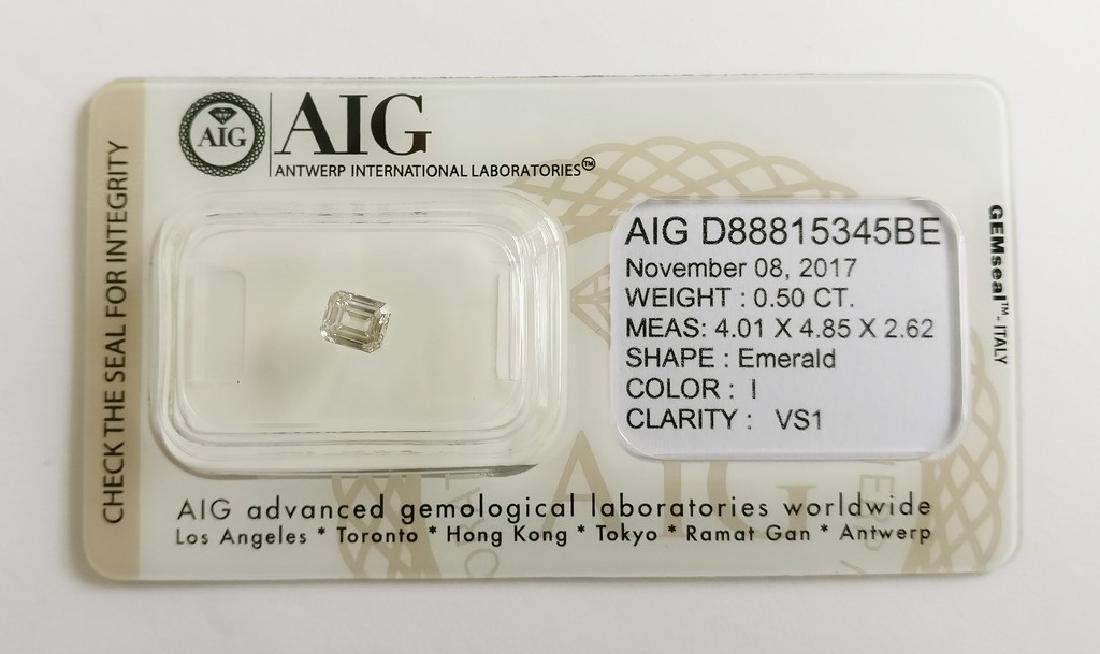 0.50 ct Emerald cut diamond I VS1 (1 of 4)