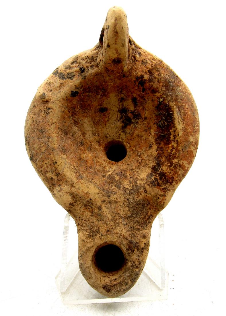 Ancient Roman Legionary Terracotta Oil Lamp with Shell (1 of 4)