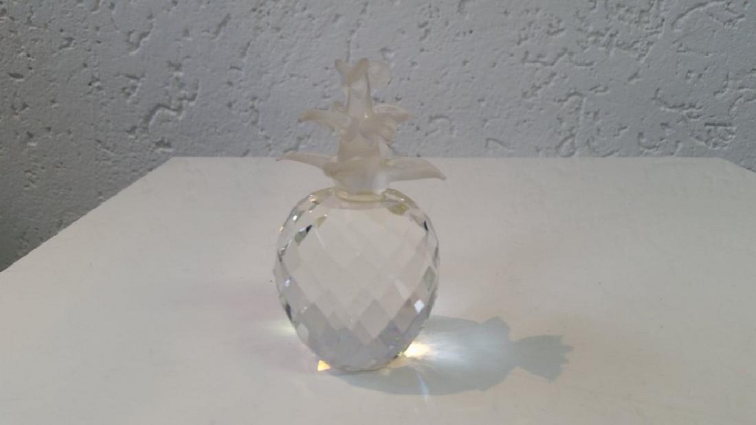 Swarovski pineapple (1 of 1)
