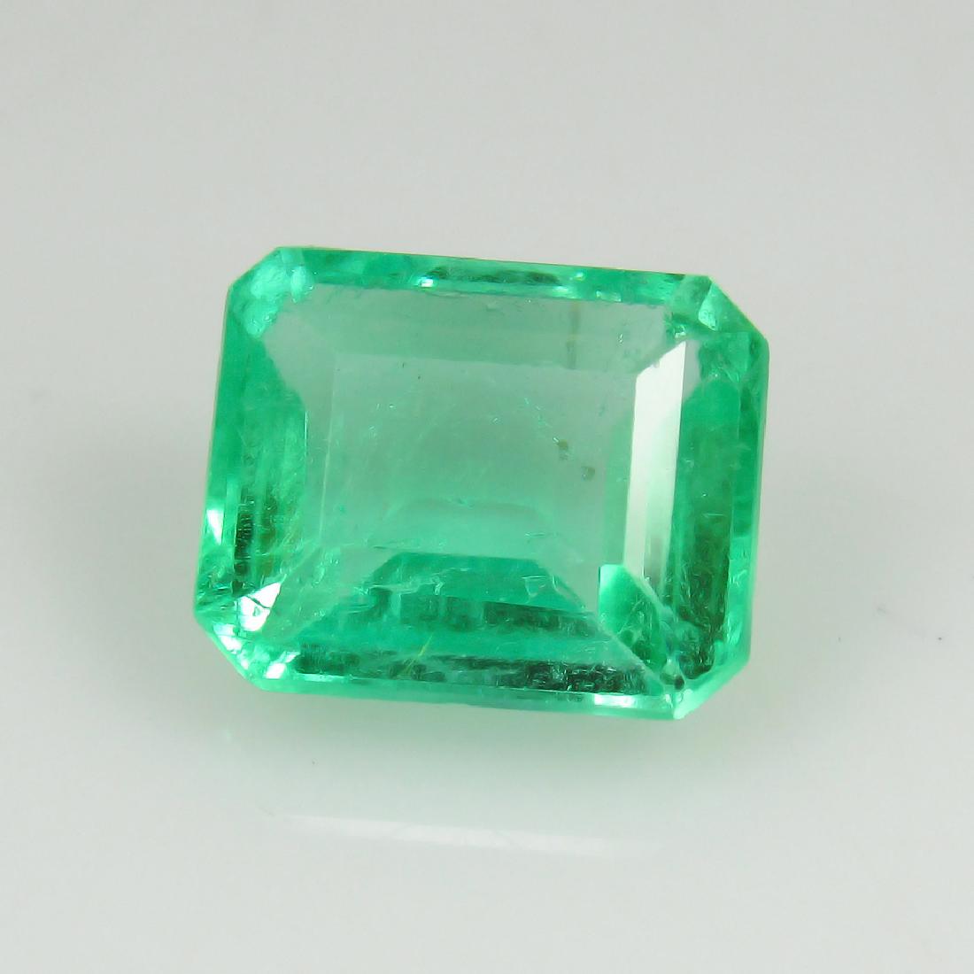 2.20 Ctw GRS Certified Natural Colombian Emerald: Title: 2.20 Ctw GRS Certified Natural Colombian Emerald Octagonal Step cut Metal Purity: VS-2 Gemstones: Emerald Carat Weights: 2.20 Size/Dimensions: 8.52 x 7.10 x 4.81 mm Top Quality Luster / Pastel 