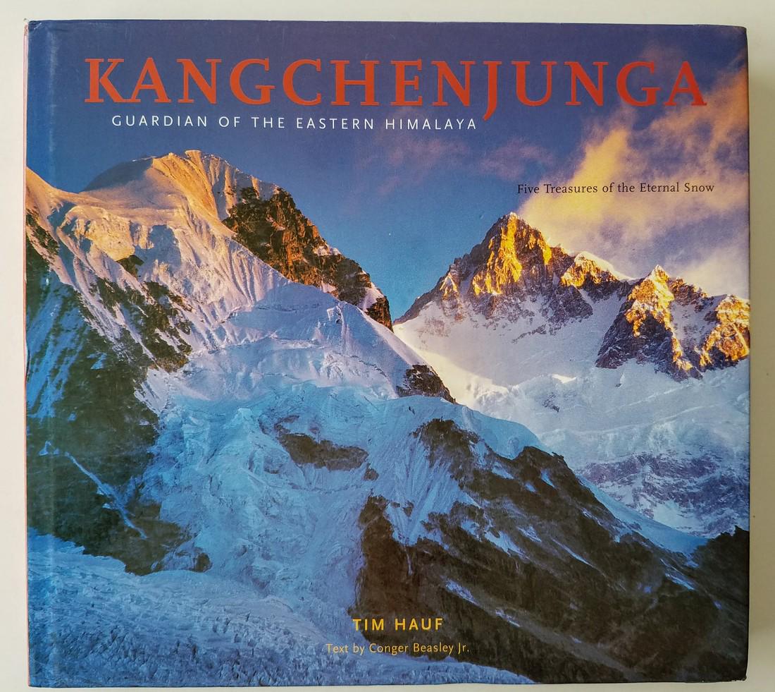 Kangchenjunga. Guardian of the Eastern Himalaya.: Title: Kangchenjunga. Guardian of the Eastern Himalaya. Author: Conger Beasley, Jr. Publishing: Delhi: 2006. Edition: First printing. Illustrated with numerous color photographs by Tim Hauf. Please no