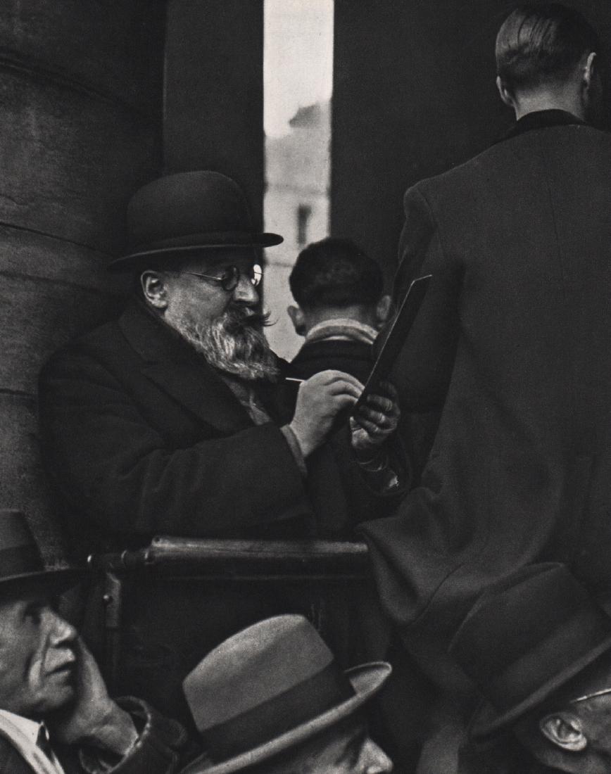 ANDRE KERTESZ - At the Bourse, Paris 1926: Artist: ANDRE KERTESZ Print Title: At the Bourse, Paris 1926 Medium: Sheet-Fed Gravure Printing Date: 1972 Printed in France Image size approx. 6.5 x 8.25 inches Andre Kertesz (1894-1985) born Kertesz