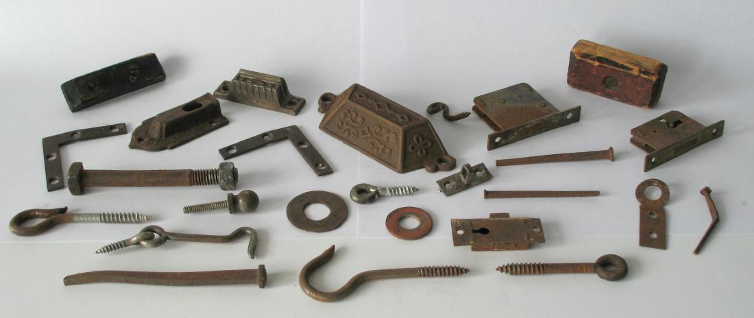 Assortment of Vintage Hardware: Assortment of vintage hardware. Nice assortment of vintage iron & wood hardware. various 1900's Please note that this lot has a confidential reserve. When you leave a bid in advance of the auction, su