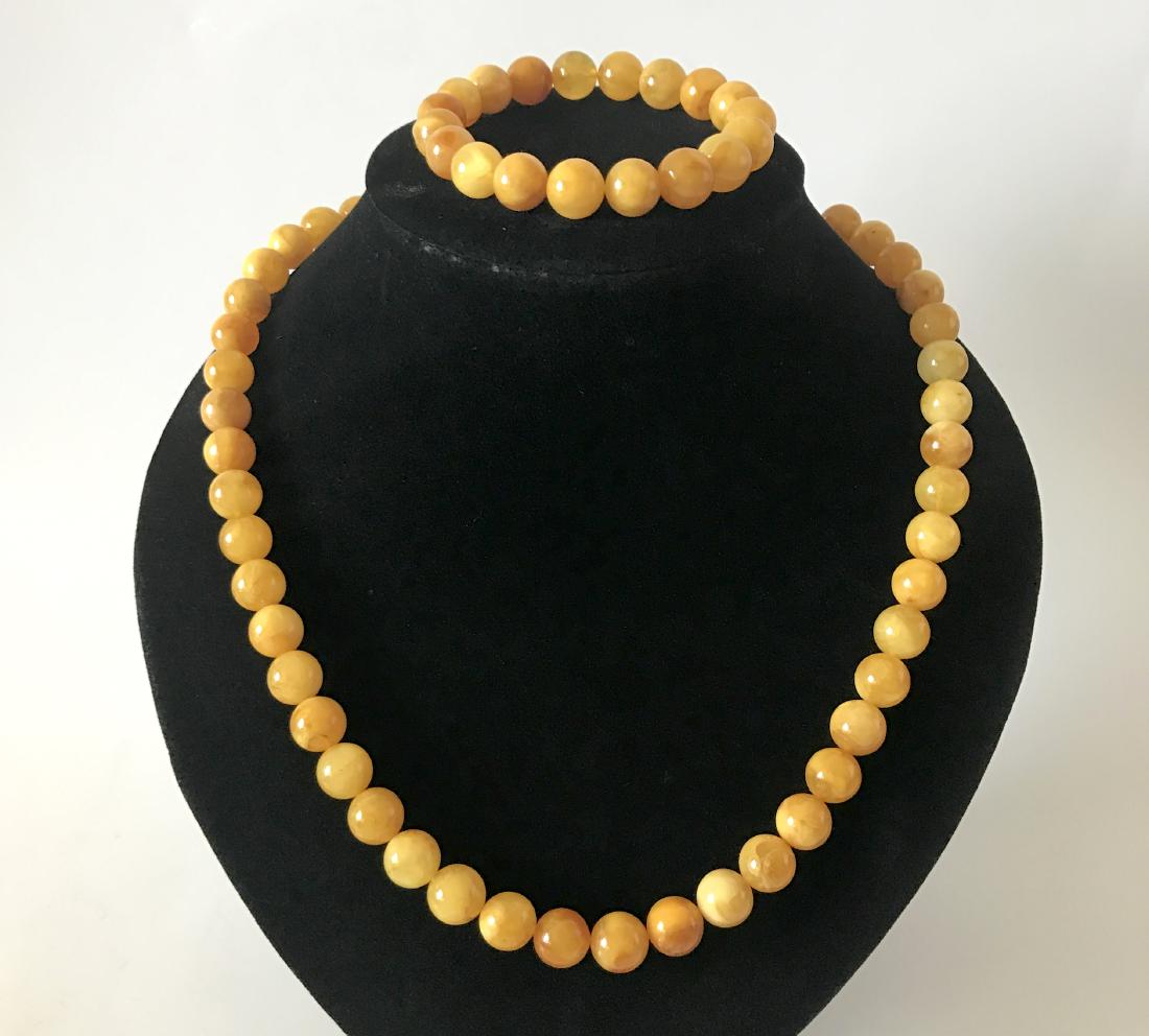 Baltic Amber Jewelry Set Bracelet Necklace Yellow Egg (1 of 7)