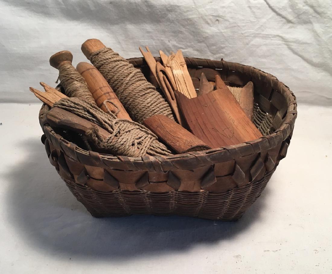 Northeastern Woodlands Native American Woven Basket (1 of 4)