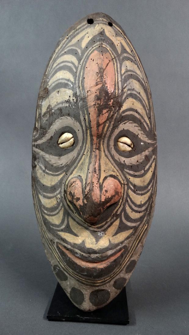 Sacred House Wall Mask Sepik (1 of 6)