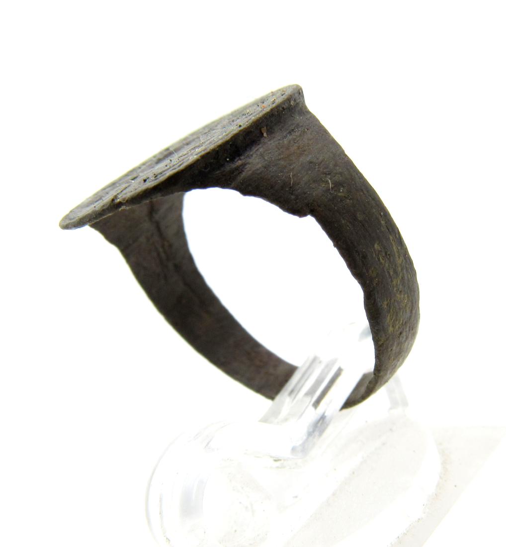 Wearable Crusaders Heraldic Seal Ring (1 of 3)