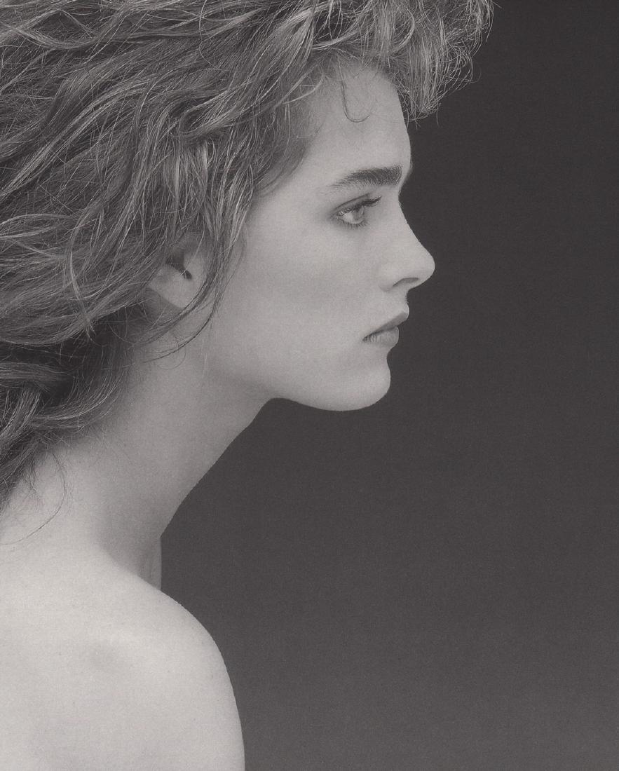 MAPPLETHORPE - Brooke Shields, 1988: Artist: MAPPLETHORPE Print Title: Brooke Shields, 1988 Medium: Duotone Photoengraving Printed 1989 in the US Image size (inches) approx. 10.5 x8.5 Robert Mapplethorpe was an American photographer, kno