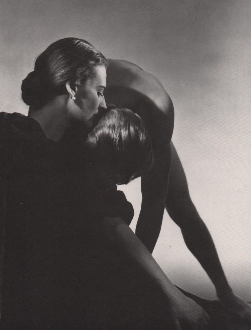 GEORGE PLATT LYNES - Lloyd & Barbara Wescott,1935: Artist: GEORGE PLATT LYNES Print Title: Lloyd & Barbara Wescott,1935 Medium: Duotone Photoengraving Printed in: The USA, 1981 Image Size: approx. 9 x 7” Please note that this lot has a confidential 