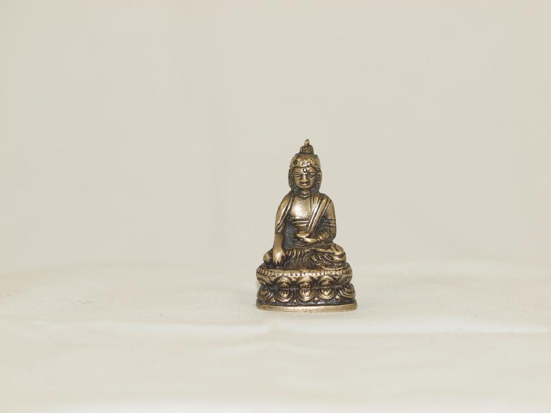 Wonderful 19th century Buddha Shakyamuni (1 of 5)