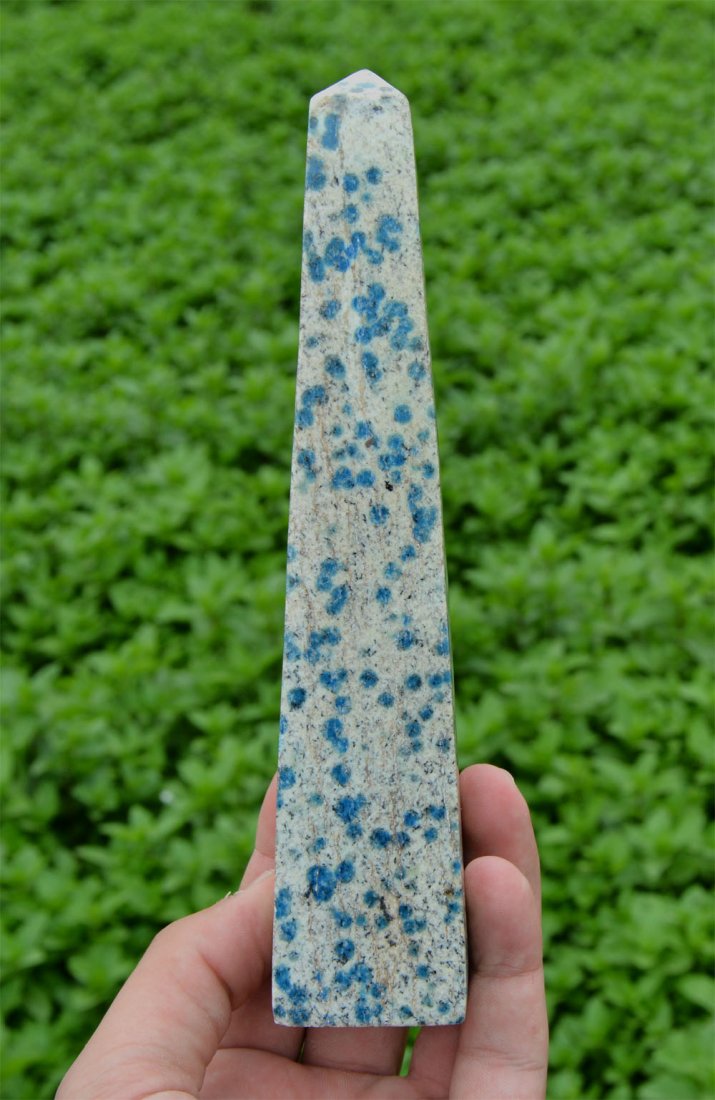 Azurite In Granite Obelisk~Pakistan: Item: Azurite In Granite Obelisk~Pakistan Treatment: Natural Material: Azurite In Granite Weight: 487 Gram Dimensions: 184x39x37 mm Origin: Pakistan No Reserve: This lot starts at $1 and has no reserv