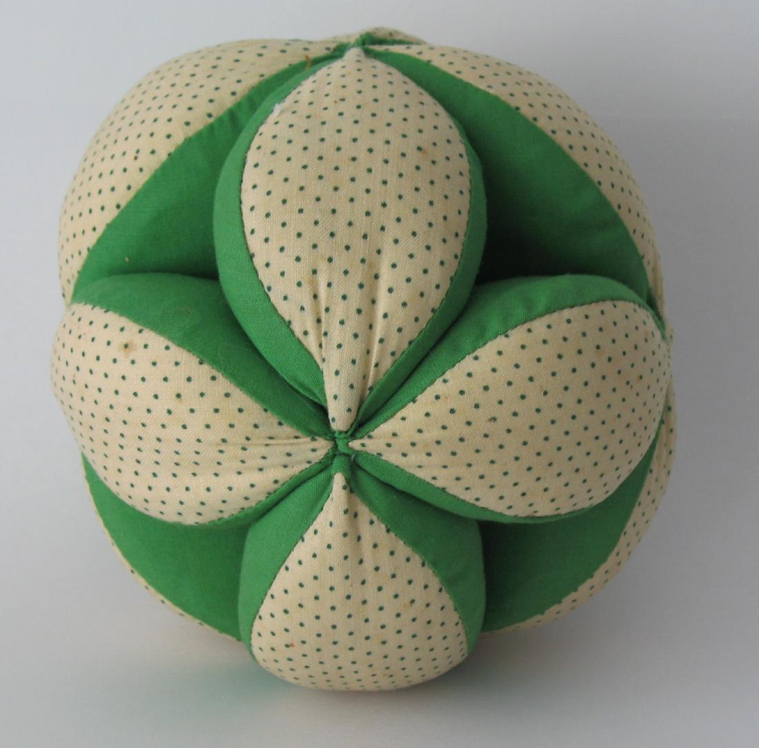 Vintage Pennsylvania Folk Art Puzzle Ball (1 of 2)