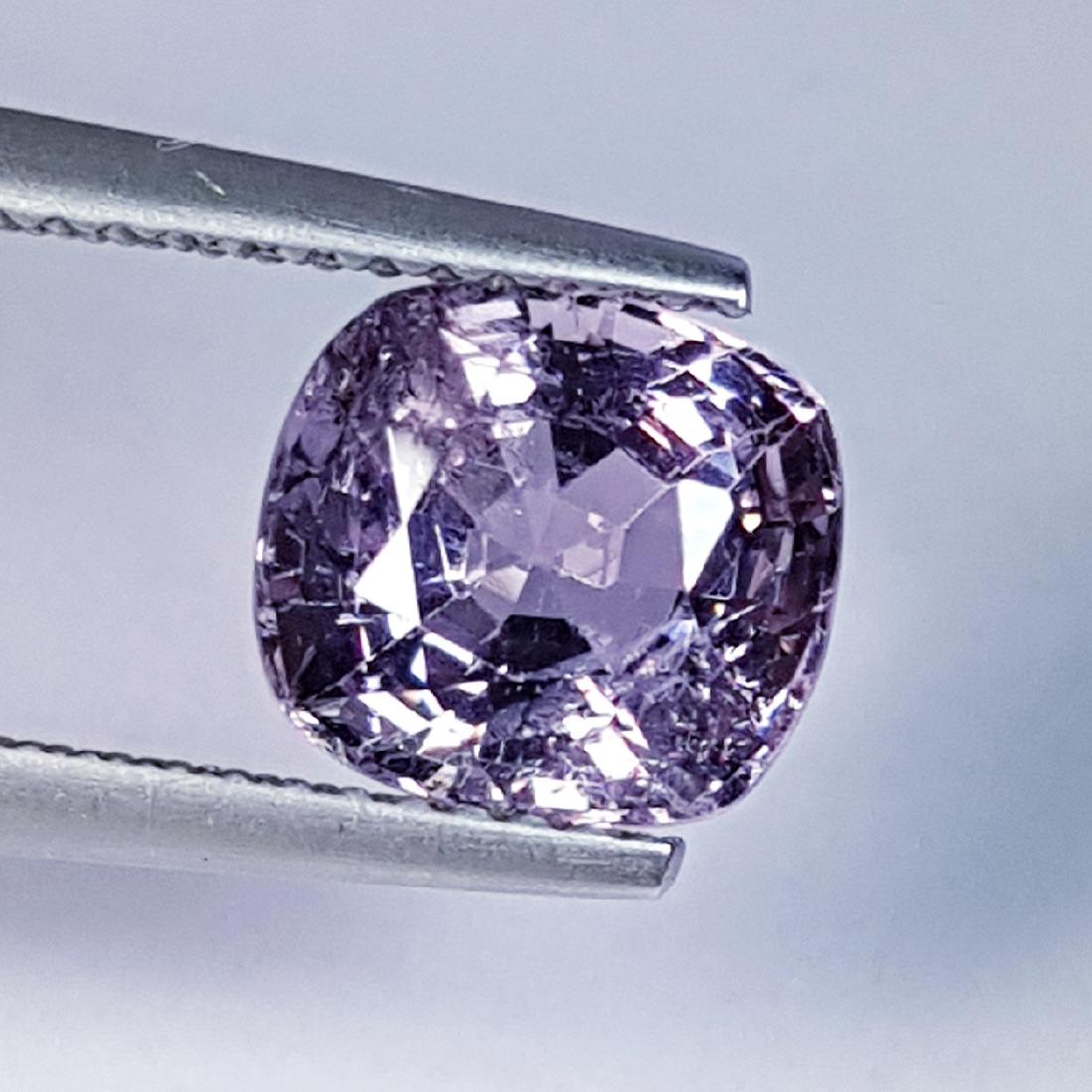 Spinel - 2.87 ct: Item: Spinel - 2.87 ct Loose gemstone Color/Clarity: VVS - VS Carat Weight: 2.87 Size (mm): 8.50 x 7.80 x 5.30 Cushion - Srilanka No Reserve: This lot starts at $1 and has no reserve as a courtesy so