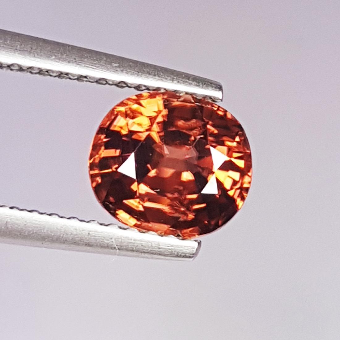Zircon - 1.99 ct: Item: Zircon - 1.99 ct Loose gemstone Color/Clarity: VVS - VS Carat Weight: 1.99 Size (mm): 7.20 x 6.20 x 4.20 Oval - Cambodia No Reserve: This lot starts at $1 and has no reserve as a courtesy so tha