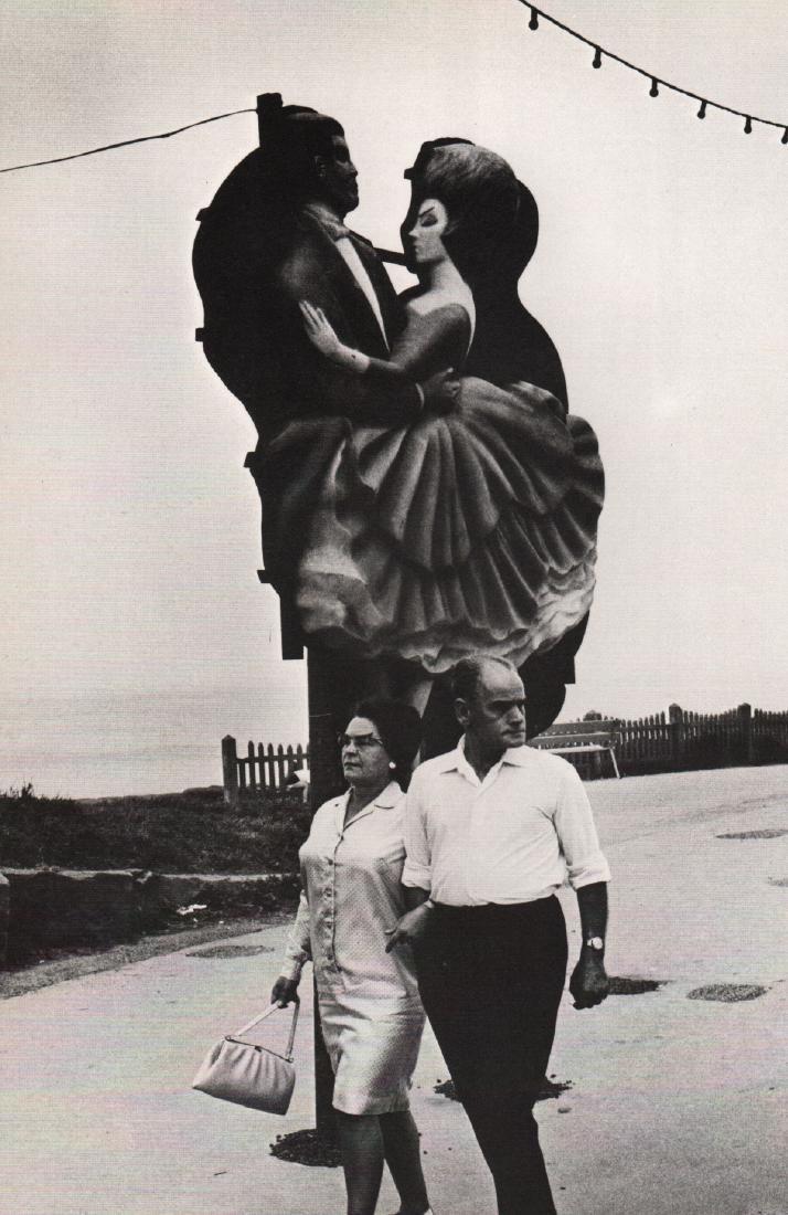 TONY RAY-JONES - Blackpool, 1968: Artist: TONY RAY-JONES Print Title: Blackpool, 1968 Medium: Photo-Engraving Printing Date: 1974 Printed in Switzerland Image Size: 6 X 9 inches Tony Ray-Jones (1941-1972) had an enormous influence on