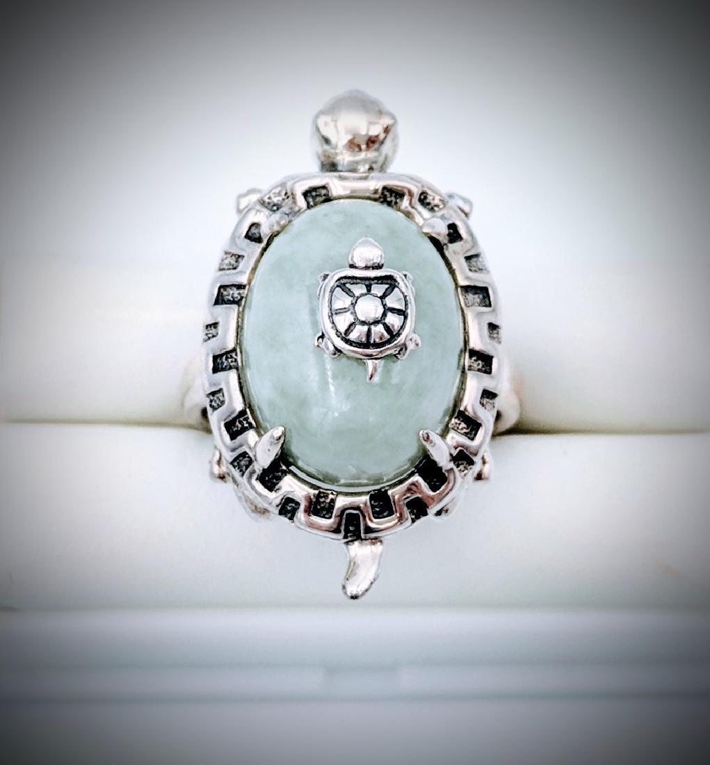 Sterling Silver Turtle Designed Ring with Jade (1 of 3)