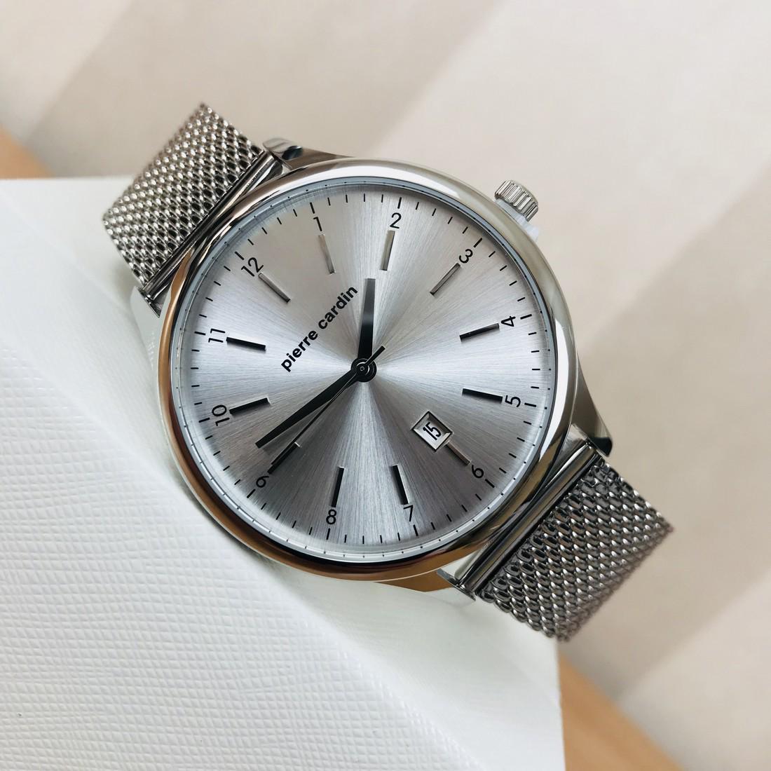 Pierre Cardin – Classic Steel Watch: Type: Casual Watch Display Type: Analog Band Material: Stainless Steel Watch Movement Type: Analogue Special Features: Mineral Crystal Case Size (mm): 45 Dial Color: Silver Water resistance: 30 ATM Th