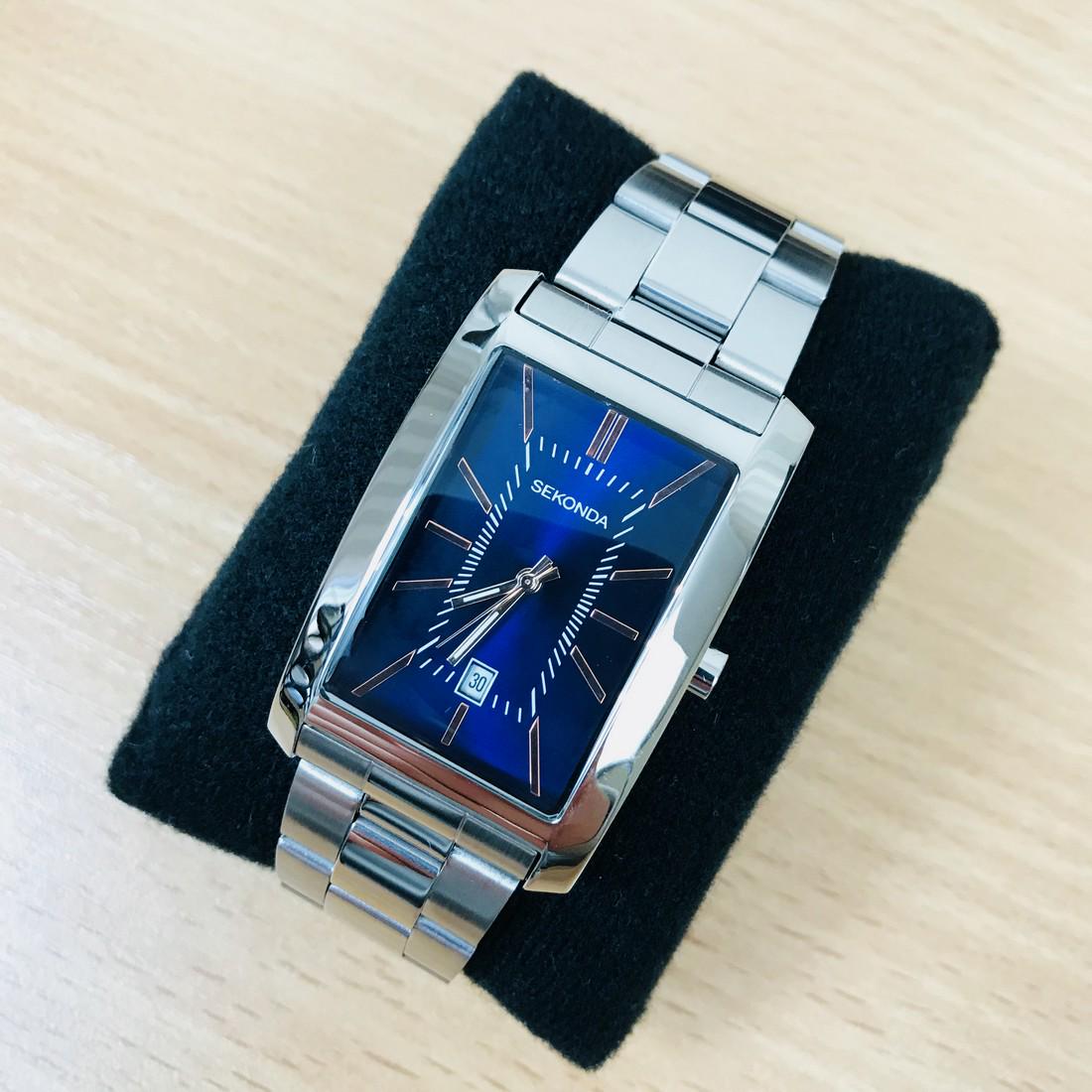SEKONDA – Classic Rectangular Watch (1 of 10)