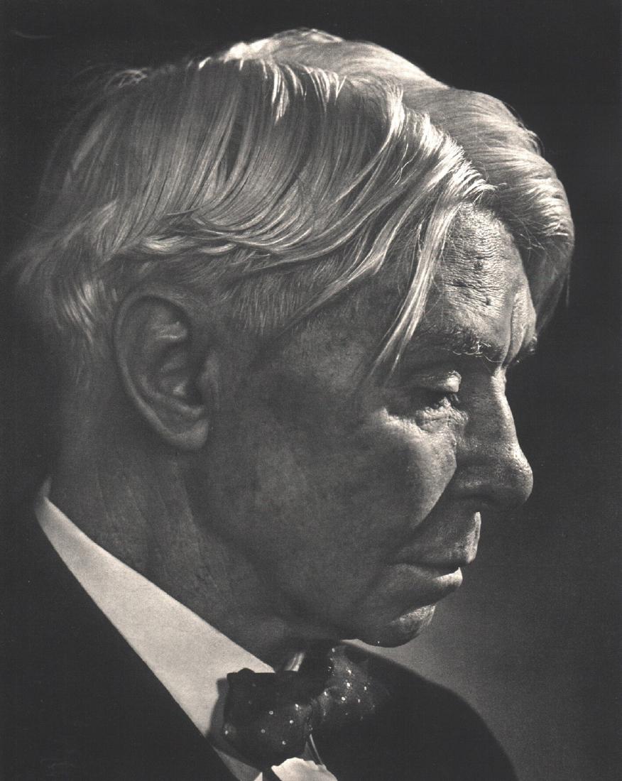 YOUSUF KARSH - Carl Sandburg: Artist: YOUSUF KARSH Print Title: Carl Sandburg Medium: Sheet-Fed Gravure Printed in 1967 Printed in Netherlands Image size approx. 9.5 X 12 inches Yousuf Karsh (1908-2002) was an Armenian-Canadian po