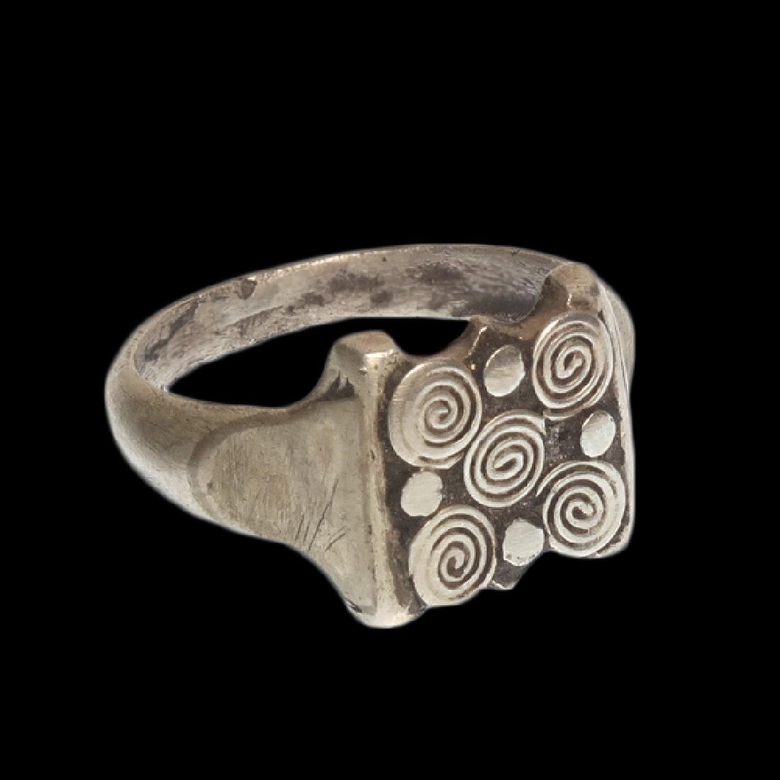 Viking Silver Ring with Spiral Patterns, c. 10th (1 of 7)