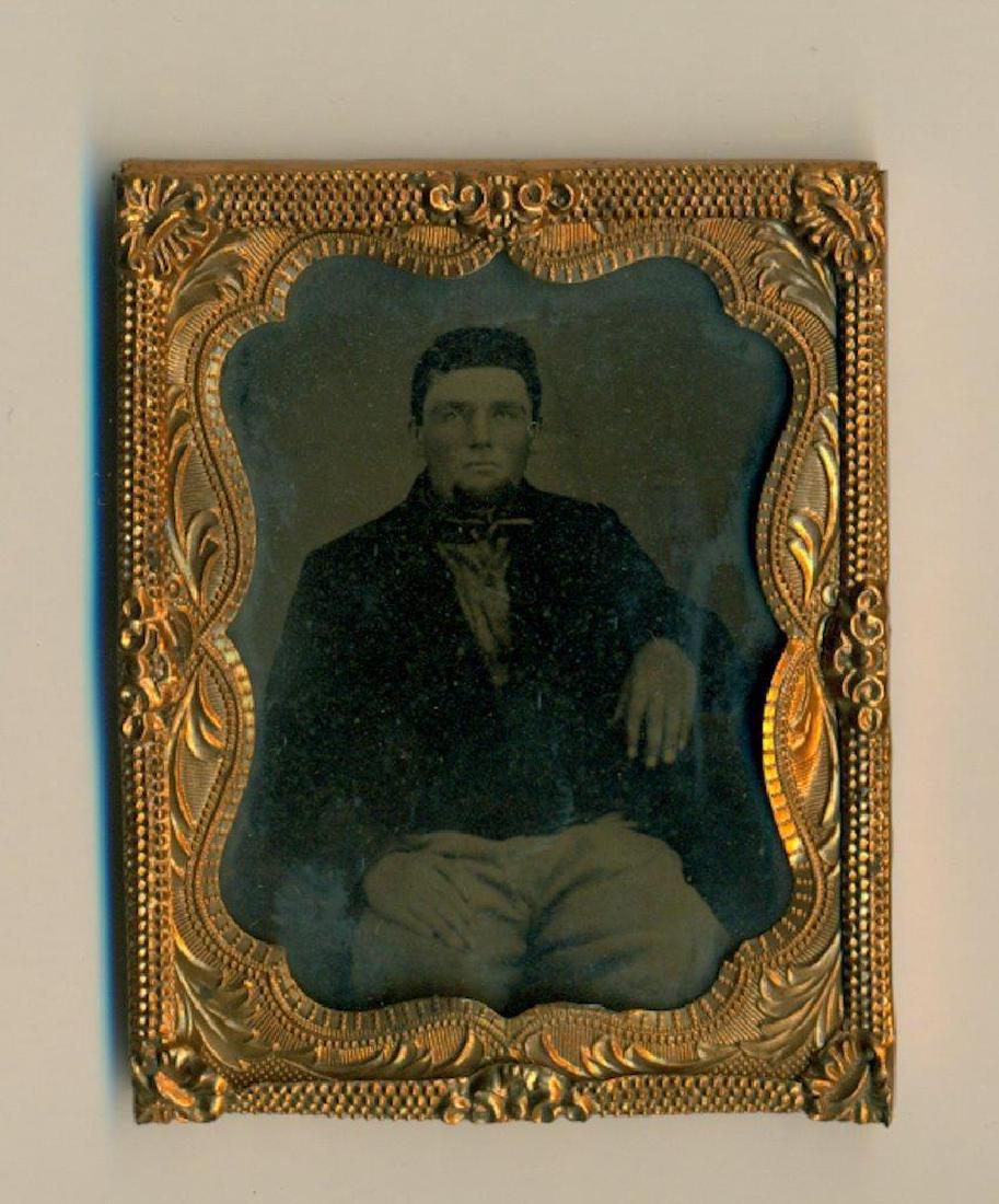 1860s 9th Plate Tintype Civil War Soldier in a Battle (1 of 2)