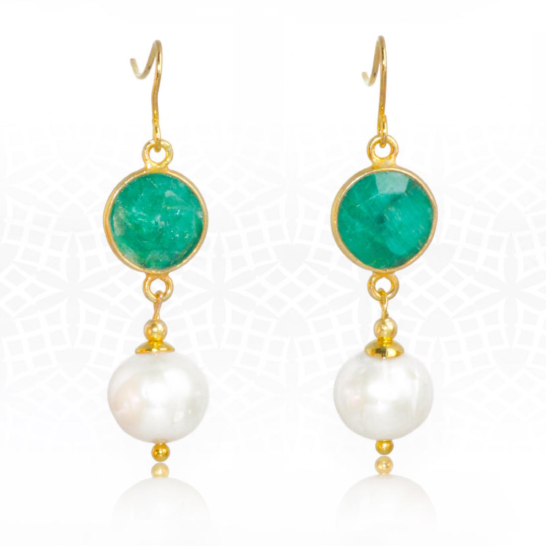 Emerald and Pearl Retro Style Earrings (1 of 4)