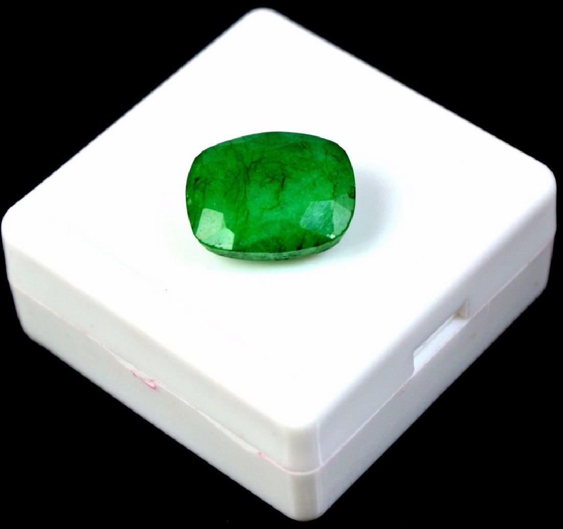 10.10 CT Natural Certified Green Emerald (1 of 3)