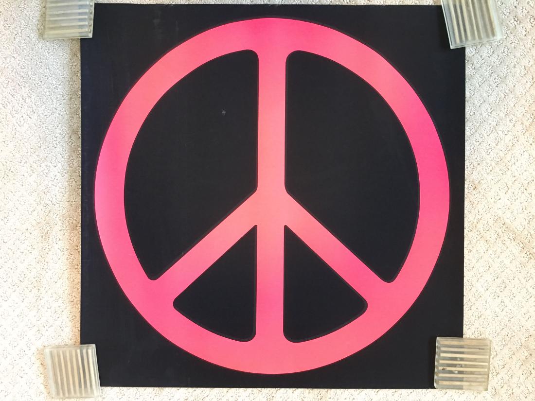 PEACE SIGN - BLACKLIGHT: PEACE SIGN - BLACKLIGHT. No other dates or markings. MOST POSTERS IN THIS SALE ARE NEW OLD STOCK - AND STILL SEALED! PURCHASED FROM A HEAD SHOP THAT CLOSED IN THE 1970's. We have multiple dozens of ea
