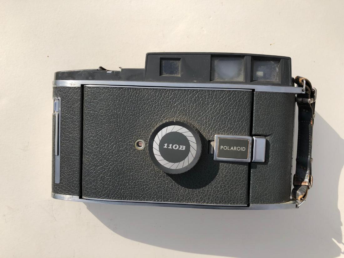 POLAROID 110B LAND CAMERA - MIKE BARICH (1 of 4)