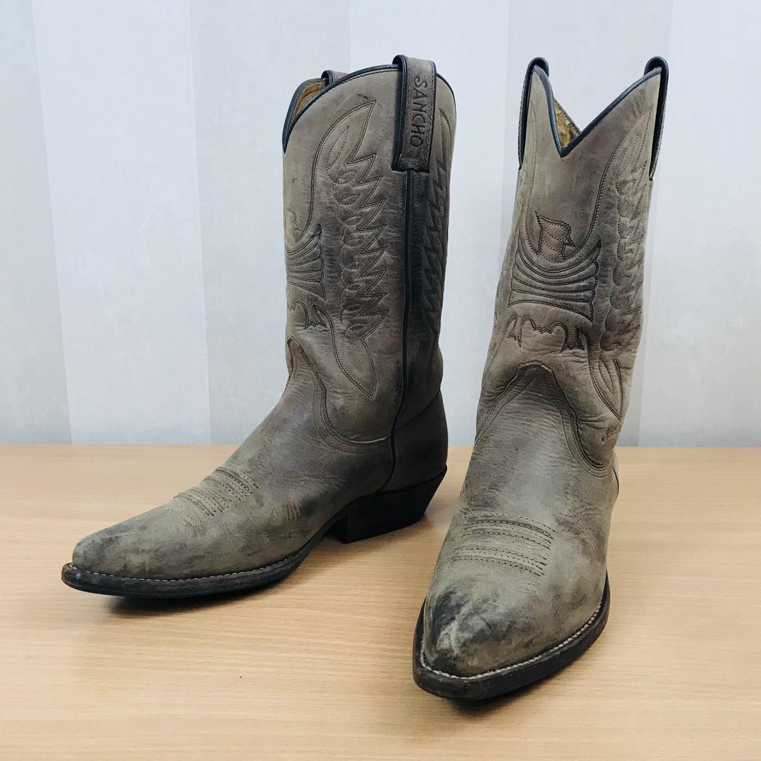 Women‘s SANCHO Leather Cowboy Boots: Women‘s SANCHO Leather Cowboy Boots, Vintage Leather US 9 EUR 39 Please note that this lot has a confidential reserve. When you leave a bid in advance of the auction, submit your maximum. The bidder