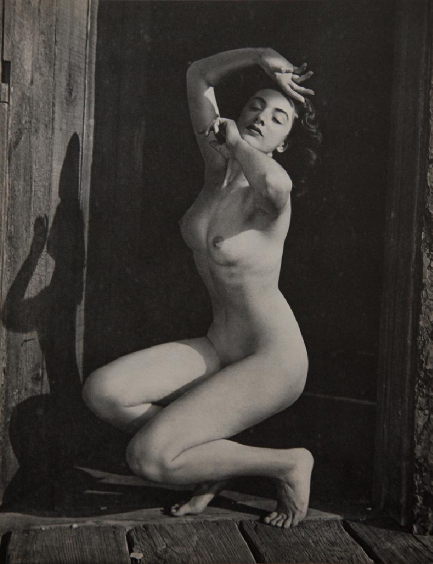 ANDRE DE DIENES - Nude Pose: Artist: De Dienes, Andre Title: Nude Pose Medium: Sheet Fed Gravure, 1950s, France Dimensions: 8.25x10.75" Heat Wax Mounted on 14x18" Conservation Board Andre De Dienes was a Hungarian photographer, n