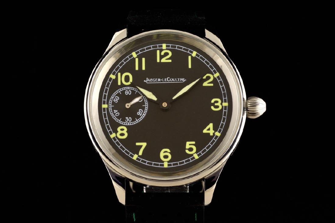 Jaeger LeCoultre Military: Watch: Jaeger LeCoultre Military Brand: Jaeger Lecoultre Metal Purity: stainless steel Case Size: 46mm Bracelet Length: 22mm Movement Type: manual Jaeger LeCoultre Military Case: original stainless st