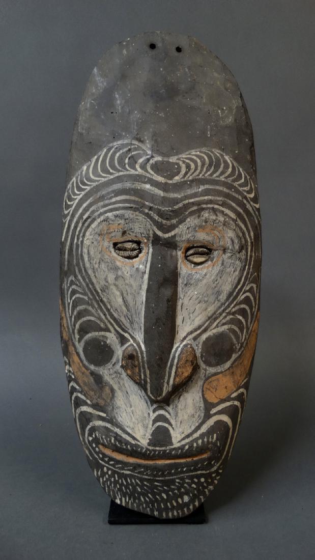 Swine Clan Spirit Wall Mask Tambaram Village East Sepik (1 of 6)
