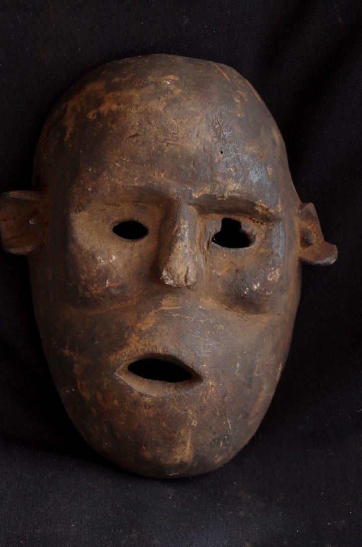 Atoni Mask Broken Eye West Timor Indonesia Artifact (1 of 10)