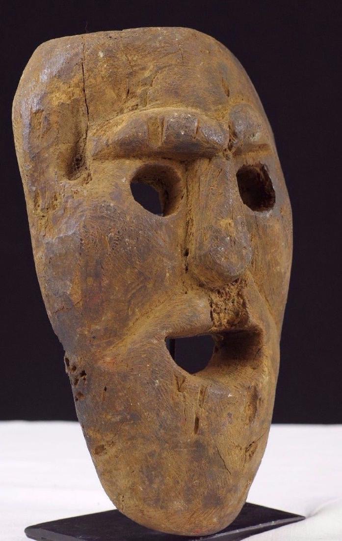 Atoni Mask Protruding Eyebrows West Timor Indonesia (1 of 10)