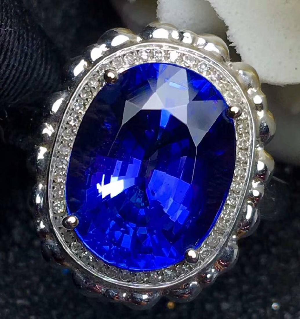 5.8ct Tanzanite Ring in 18kt White Gold (1 of 6)