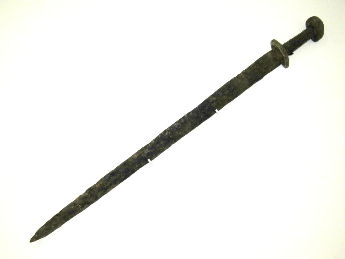 Medieval Viking Era Iron Sword with Restored Handle (1 of 4)
