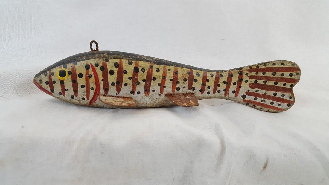 Michigan Ice Fishing Decoy ca 1940's (1 of 3)