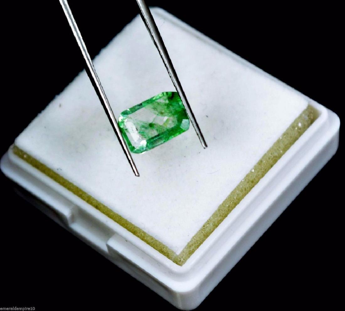 1.90 CT Natural green Emerald IGL certified (1 of 2)
