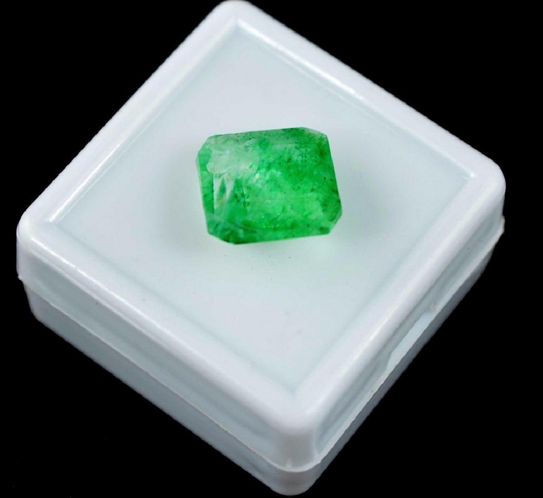 4.90 CT Natural green Emerald IGL certified (1 of 4)