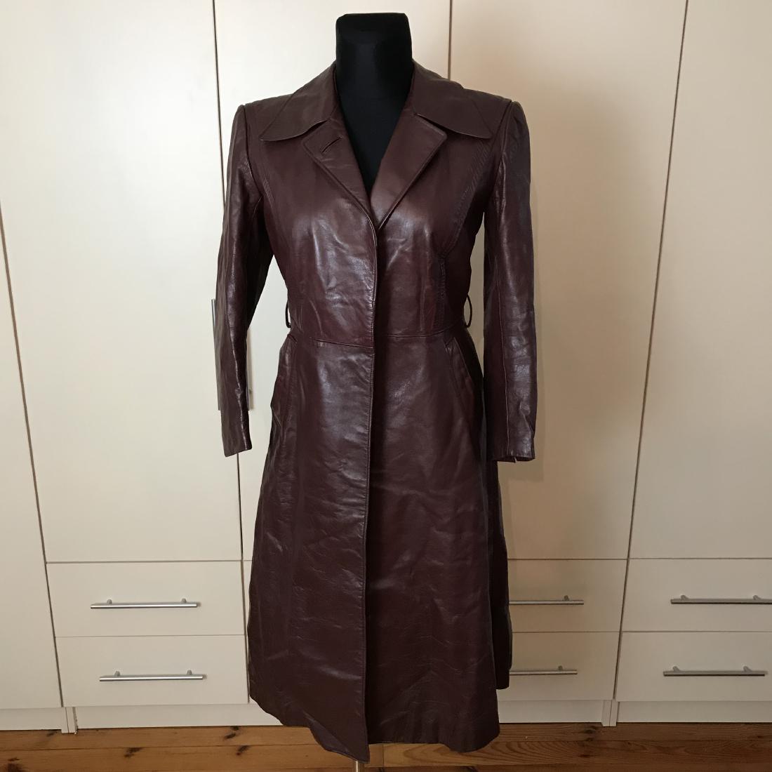 Women’s Unknown Designer 100% Real Leather Long Coat (1 of 5)