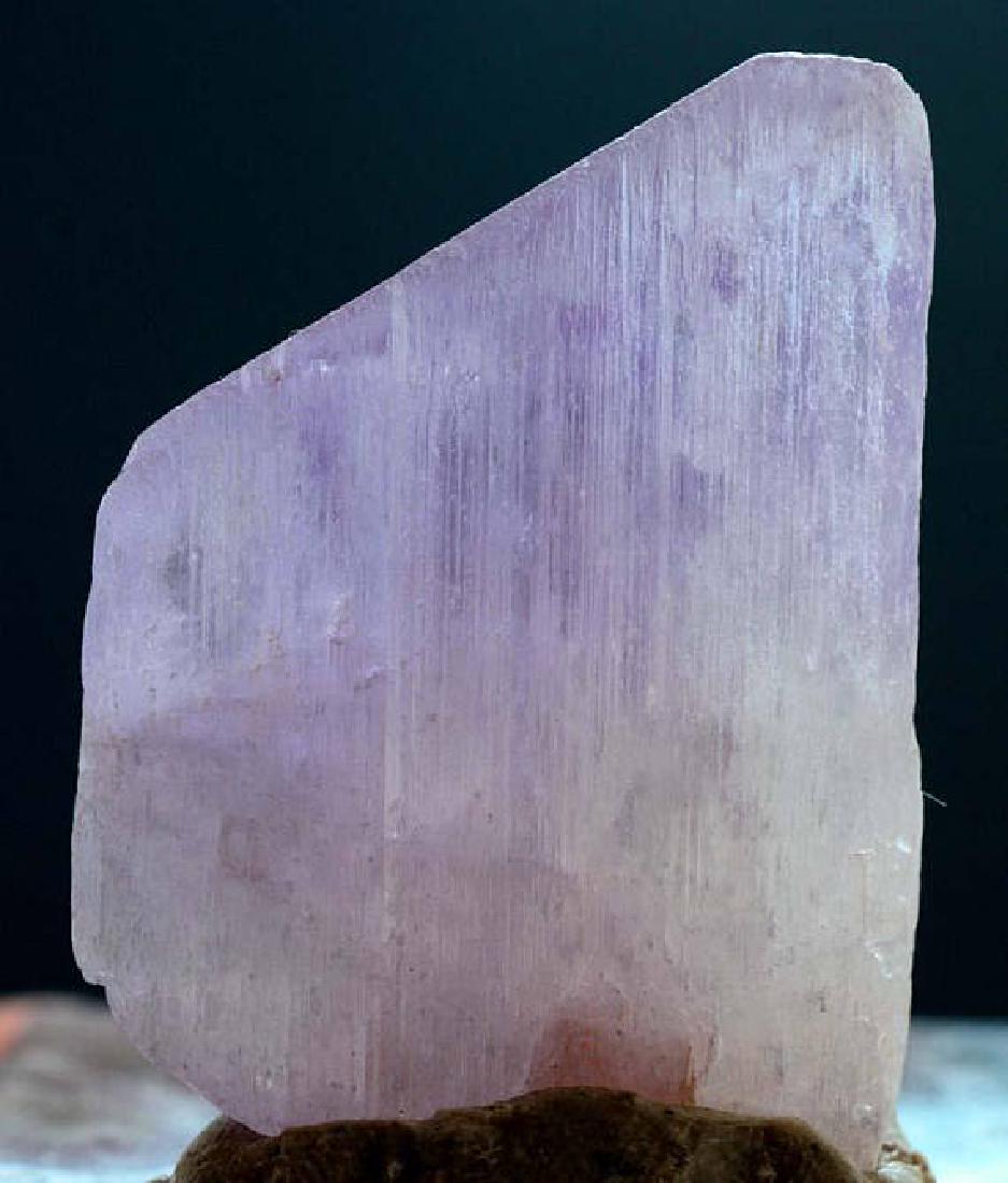 V Shape Terminated Complete & Undamaged Natural Pink (1 of 5)