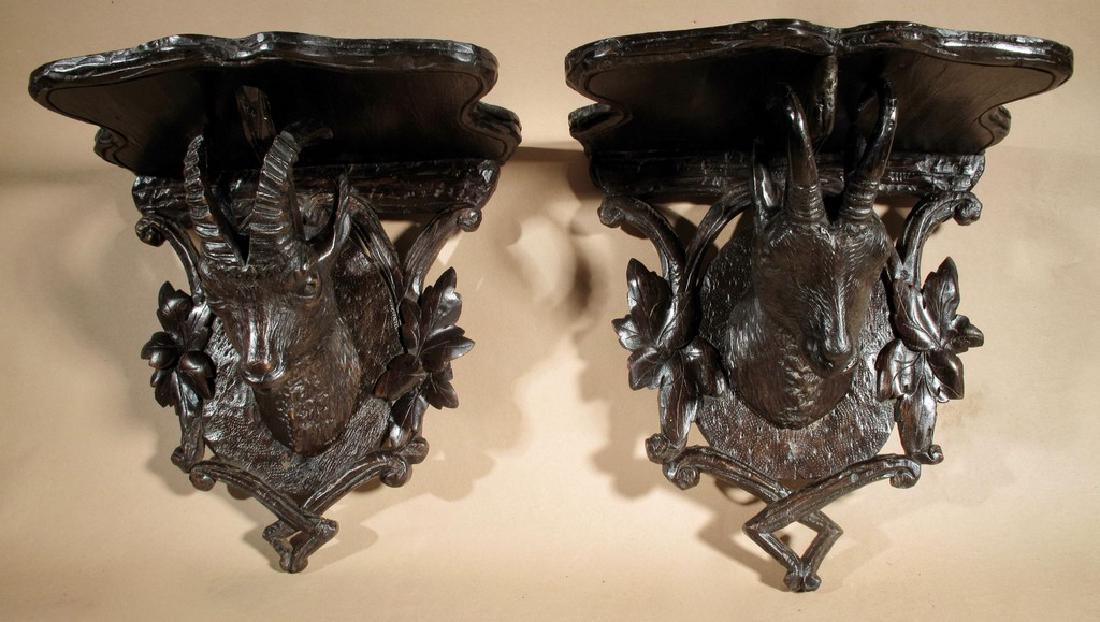 Black forest Pair of Animal Carved Wooden Wall Brackets (1 of 10)