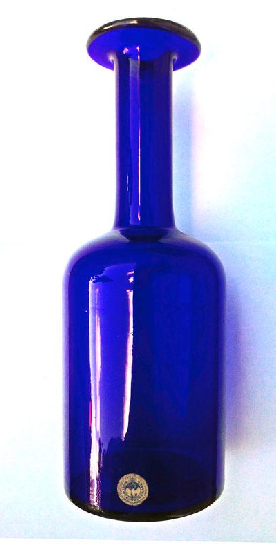 Danish Kastrup Holmegaard 1960’s gulvvase, a floor vase: Late 1960’s cobolt blue floor vase - in Danish gulvvase - by Otto Brauer for Kastrup Holmegaard, with the original sticker of the glassworks. Height "10/ 26 cm. Condition: fine. Please note that thi