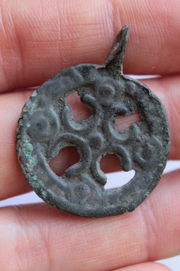 Medieval bronze cross pendant: Item: Medieval bronze cross pendant Origin: Europe Period: 9th - 14th century AD Materials: bronze Dimensions: 27x34mm place of discovery - Ukraine, Ukrainian private collection Please note that this 