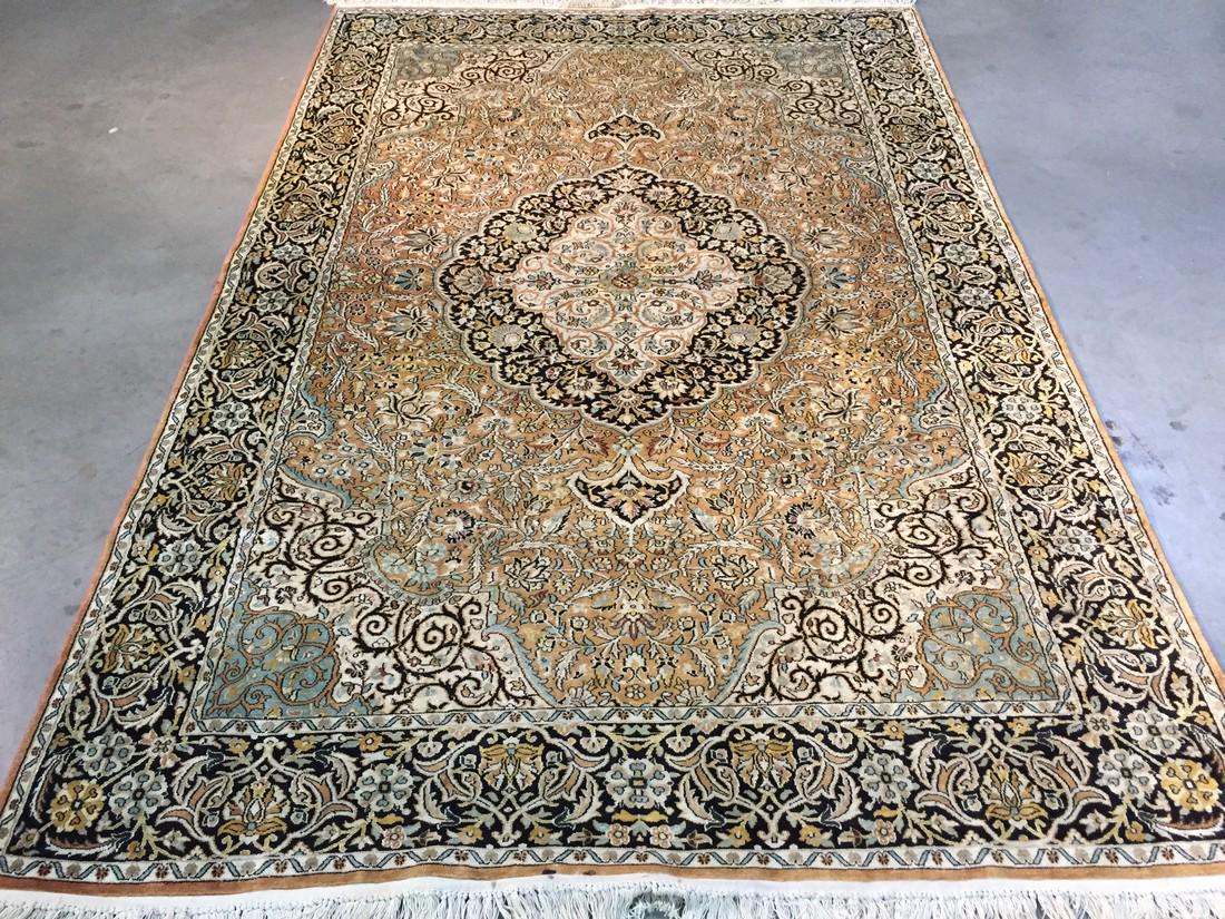 EXQUISITE 100% SILK VINTAGE KASHMIRI RUG 6'x9' (1 of 9)