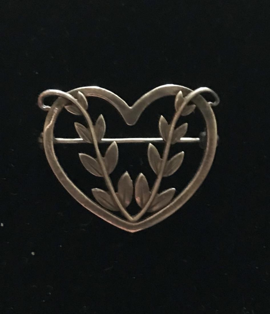 vintage georg jensen sterling pin 242B (1 of 8)