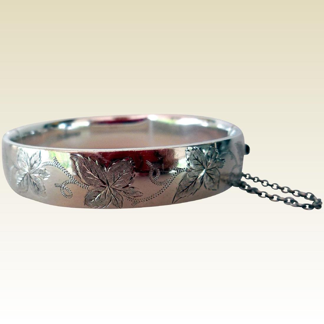 Vintage Sterling Silver Bangle Bracelet (1 of 7)